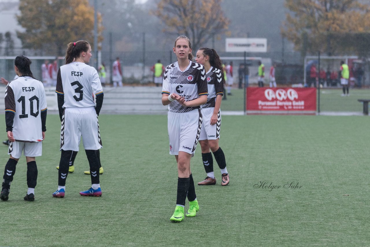 Bild 181 - B-Juniorinnen FC St.Pauli . Braedstrup IF : Ergebnis: 4:1